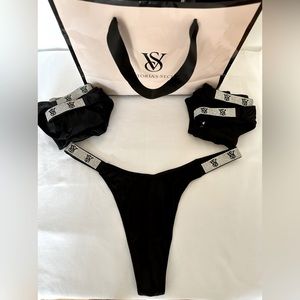 Victoria’s Secret Very Sexy Shine Strap Thong Panty. Size XS, S, M, L & XL 🖤